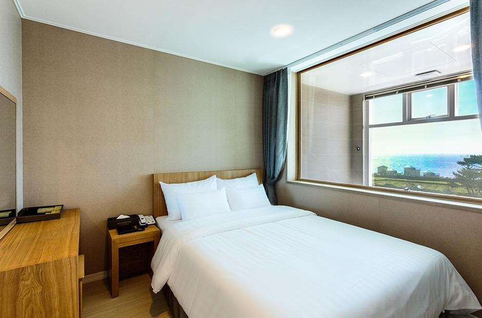 Rich Hotel Чеджудо Экстерьер фото